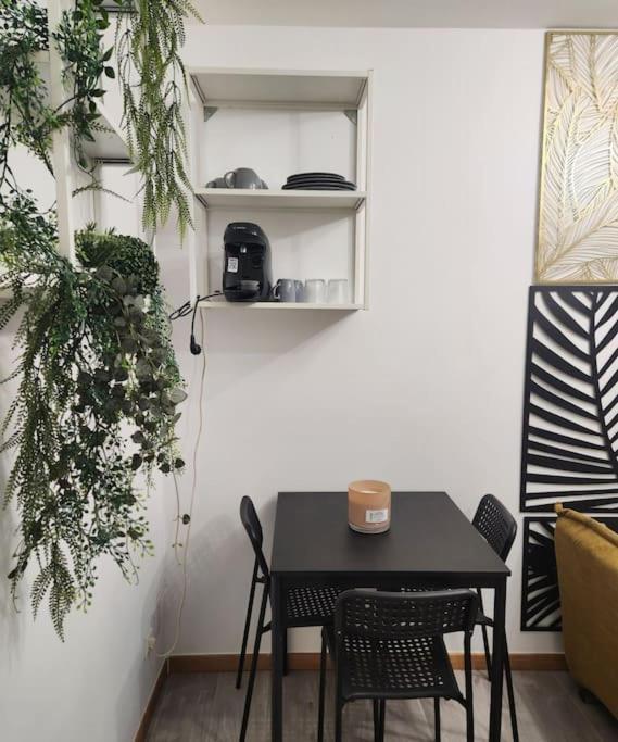 La Petite Loge De L'Ile Apartment Nantes Exterior foto